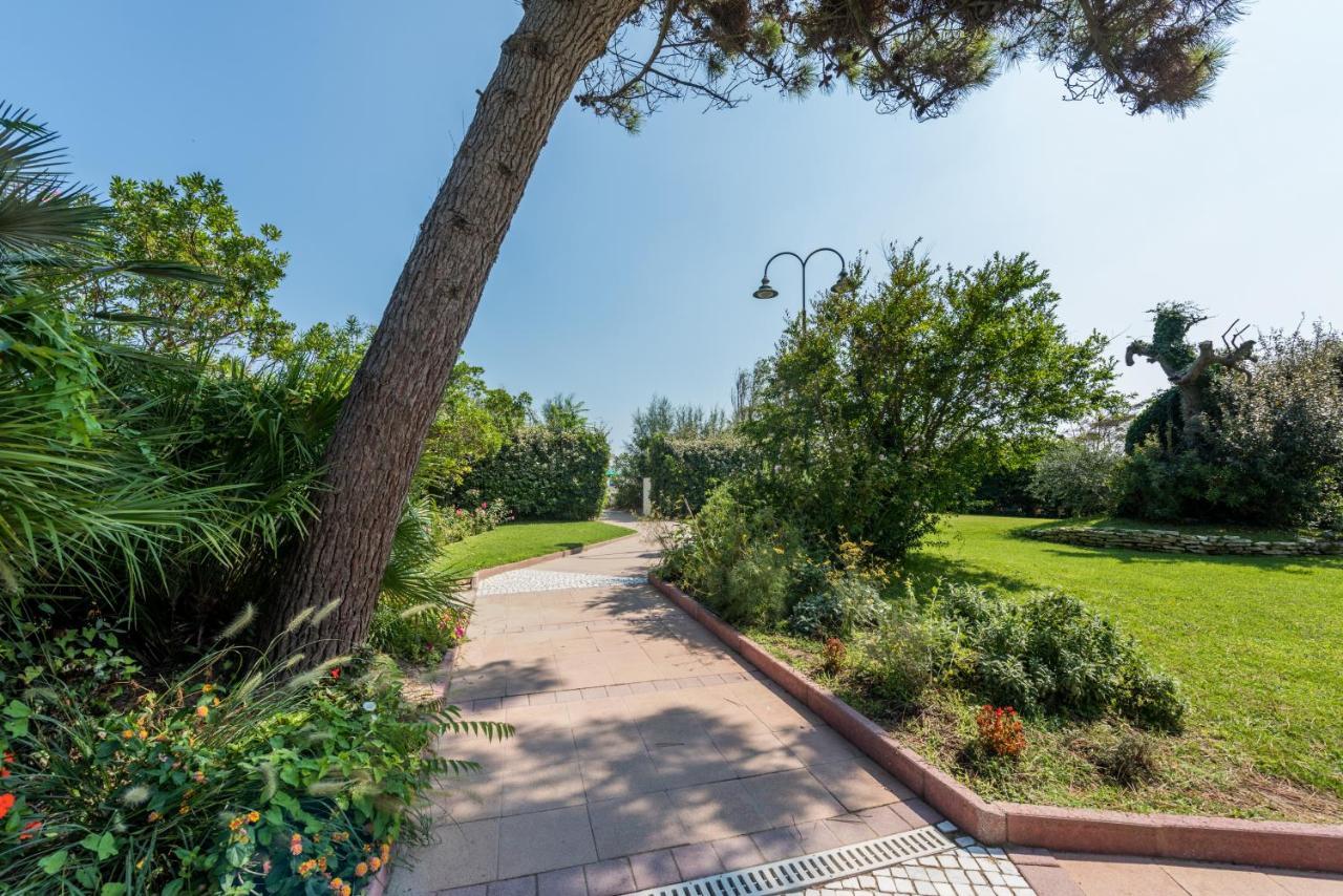 Hotel Bellevue Beach - Sul Mare Milano Marittima Luaran gambar