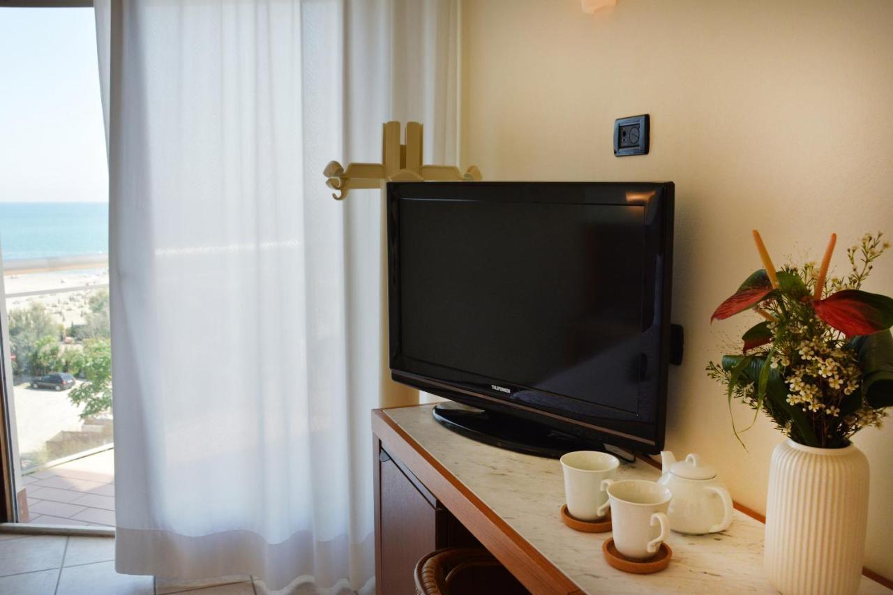 Hotel Bellevue Beach - Sul Mare Milano Marittima Luaran gambar