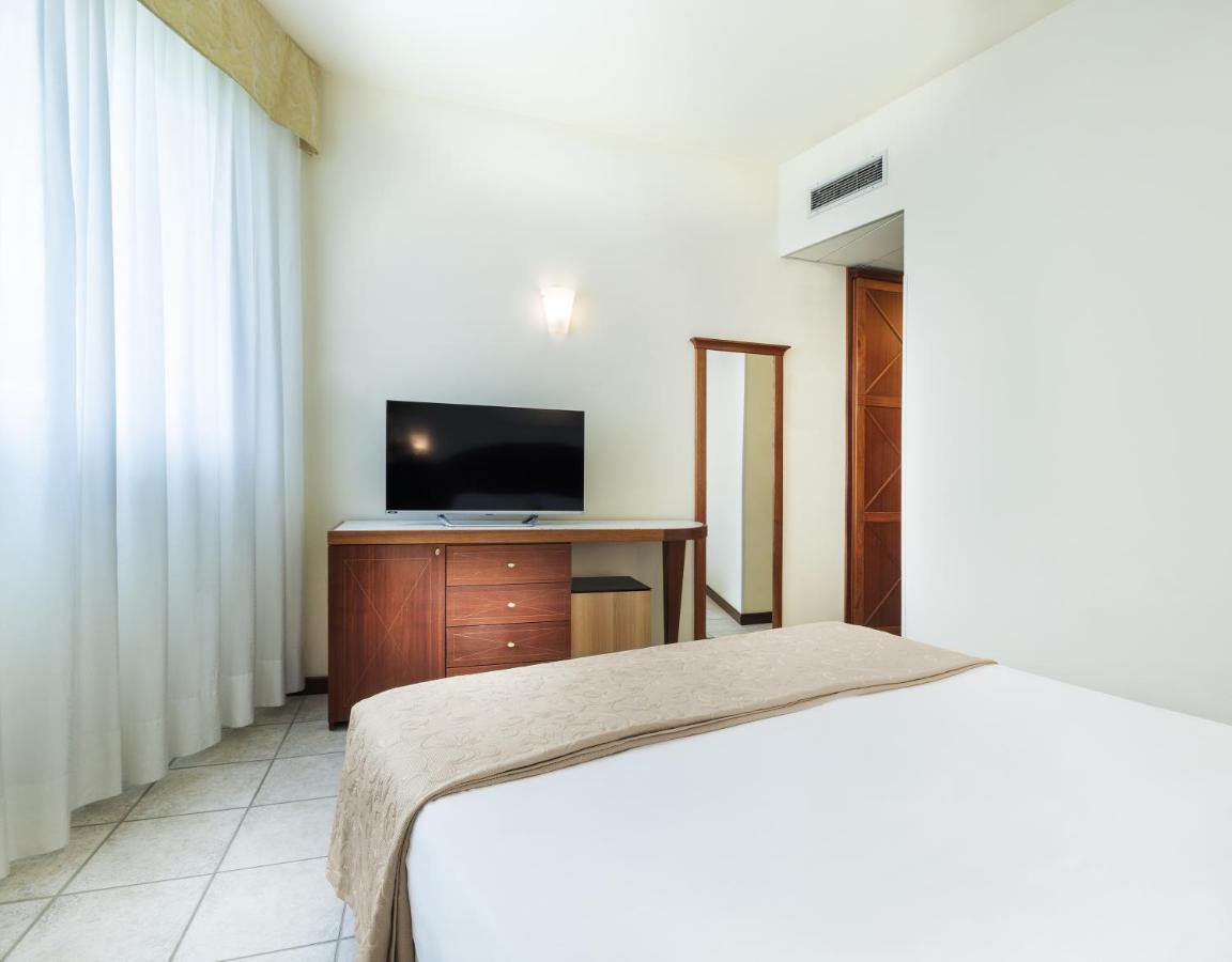 Hotel Bellevue Beach - Sul Mare Milano Marittima Luaran gambar