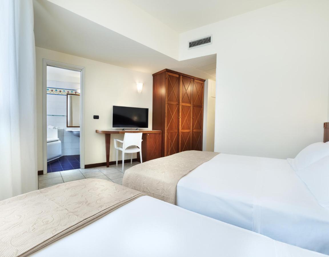 Hotel Bellevue Beach - Sul Mare Milano Marittima Luaran gambar