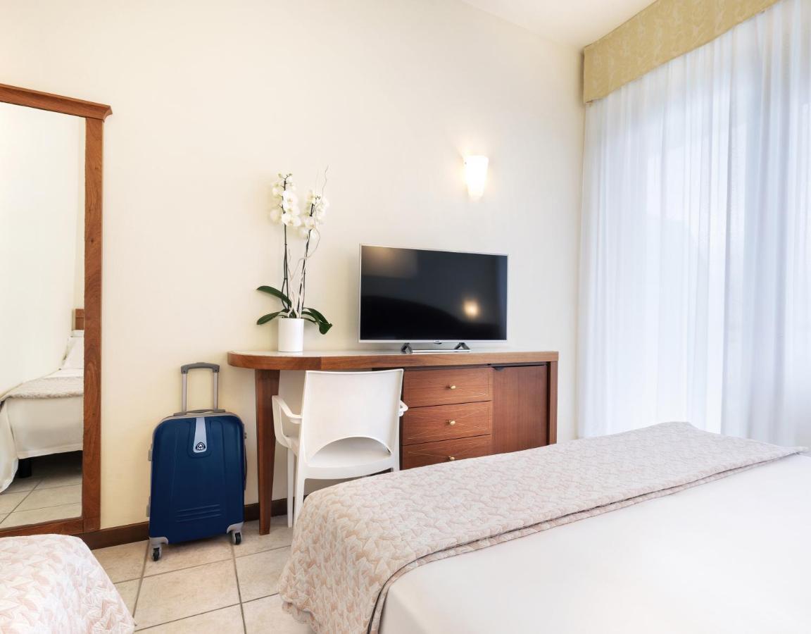 Hotel Bellevue Beach - Sul Mare Milano Marittima Luaran gambar