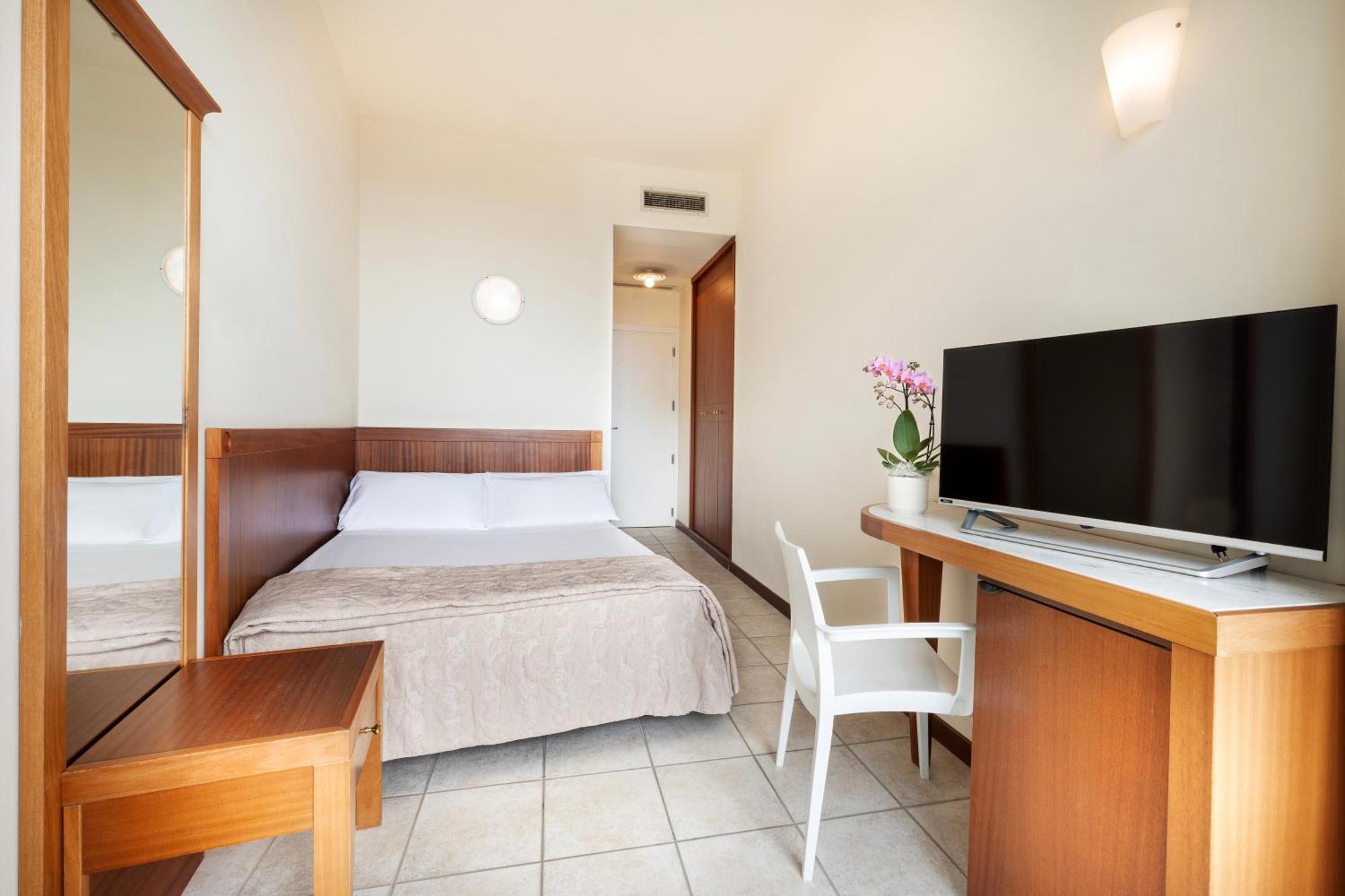 Hotel Bellevue Beach - Sul Mare Milano Marittima Luaran gambar